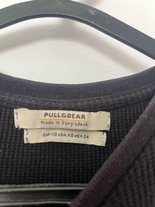 Top preto da pull and bear