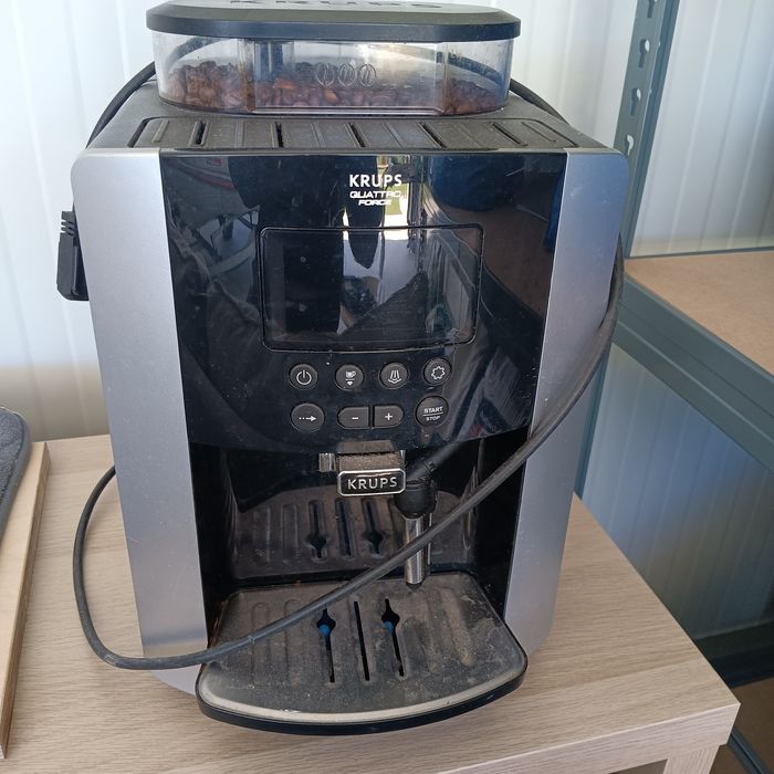Xjn 600 krups quattro force