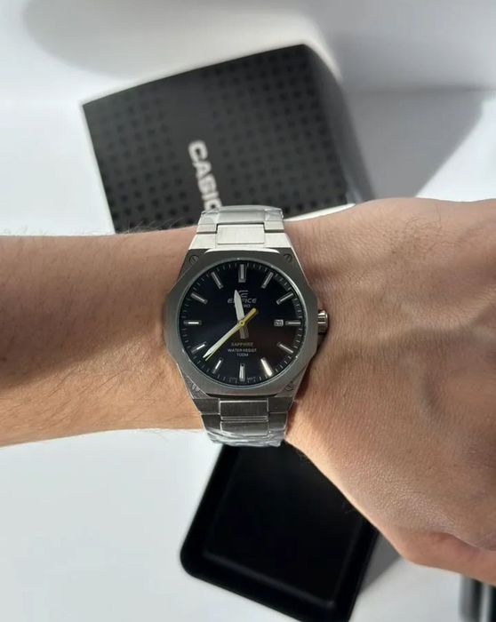 Мужские элегантные часы Casio Edifice EFR-S108D Наручний годинник