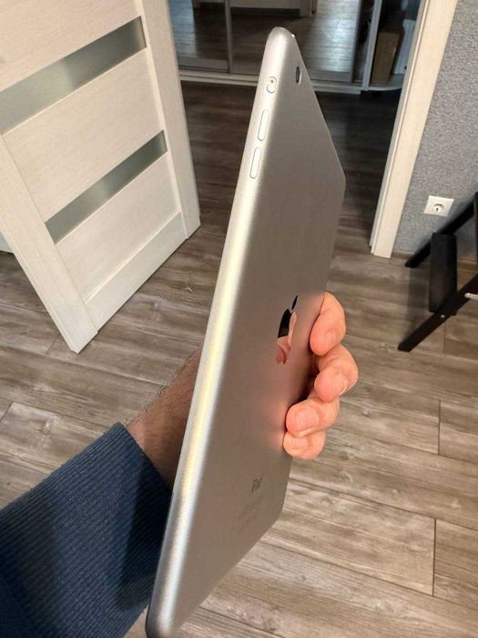 Apple Ipad mini (A1432)