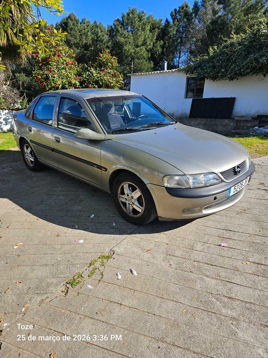 Opel Vectra sedan