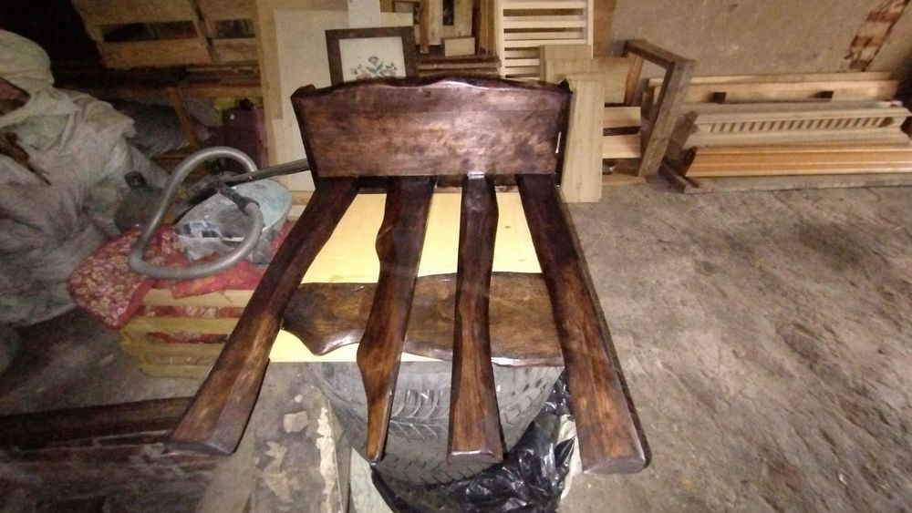 Вішалка дерев'яна