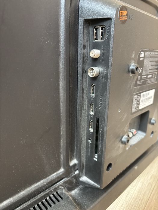 Telewizor xiaomi 32”