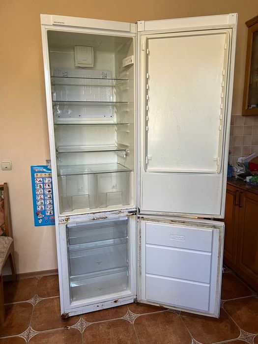 Холодильник Electrolux