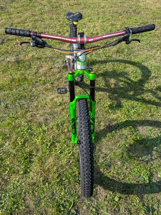 Banshee Rune V2 27.5 DVO FOX