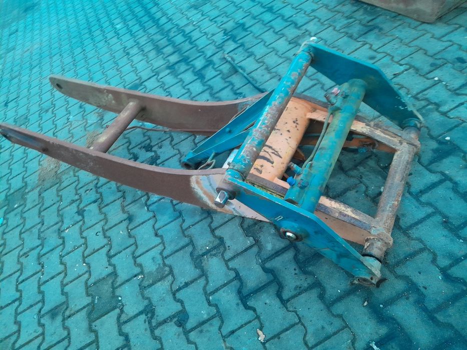 Łącznik łyżki, kiwak KRAMER 780 itp