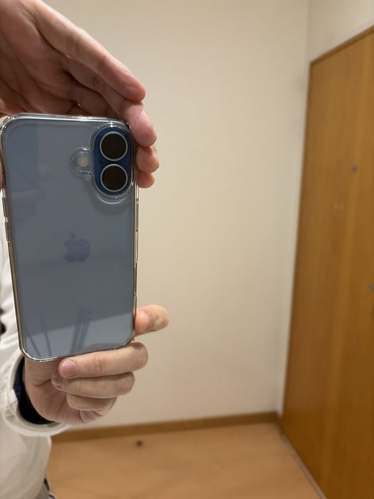 iPhone 17 APPLE (6.3'' - 256 GB - Azul-névoa)