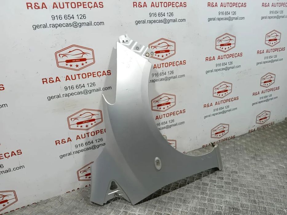 Guarda Lamas Frente Frontal Direito Mazda Demio 13 Original