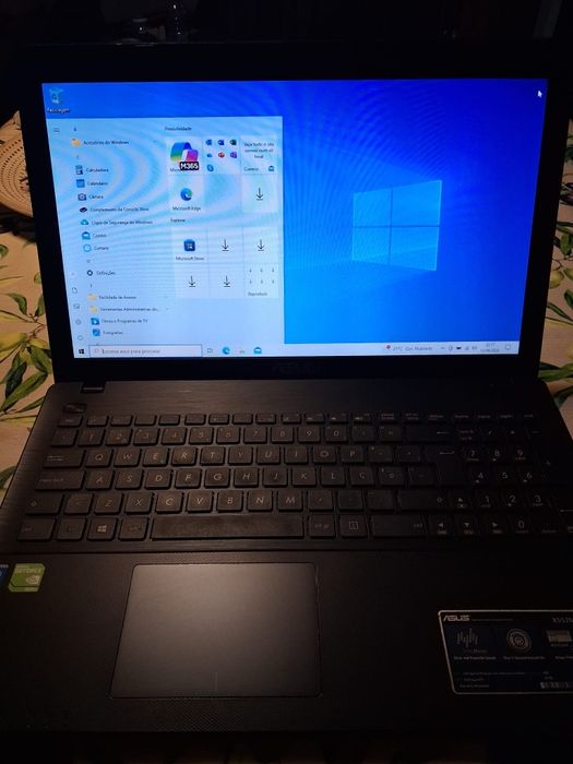 Laptop Asus X552M 512 SSD