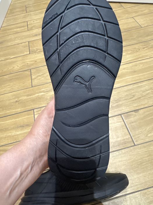 Нові кросівки Puma 38 розмір