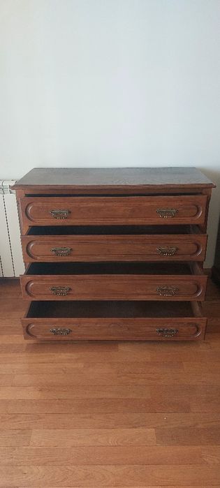 Cómoda em madeira de carvalho maciço