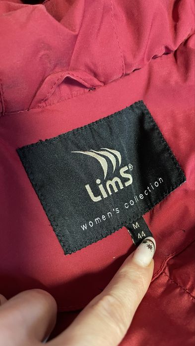 Пуховик з натуральним хутром