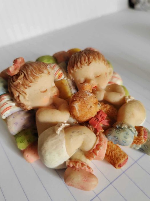 Śpiące bobaski Figurka Resin Miś Chłopiec Dziewczynka