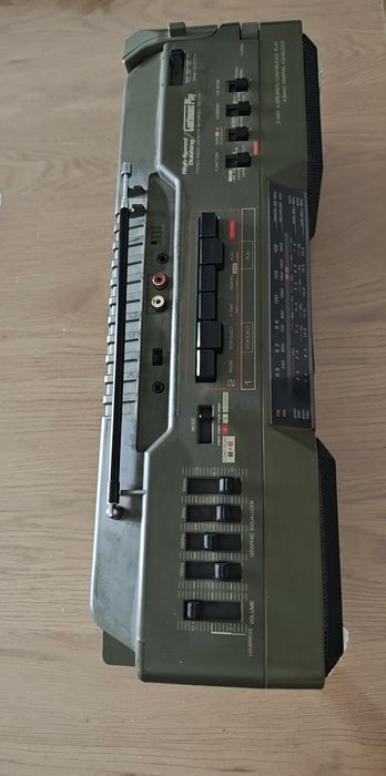 Вінтажна Магнітола Sharp WQ-T281Z нова не користована