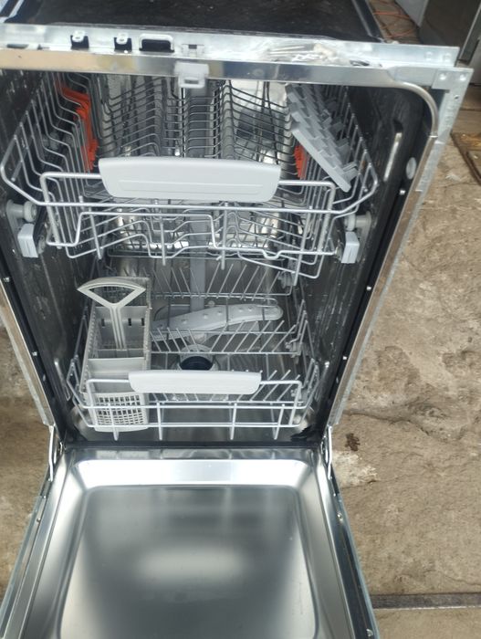 Zmywarka HOTPOINT ARISTON 45 do zabudowy, stan bdb.