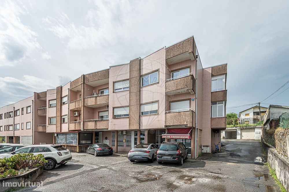 Apartamento T2 para venda — Joane, Braga
