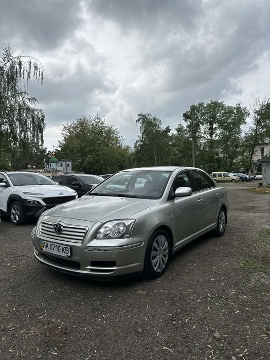 Toyota Avensis! Автомат! 2.0!