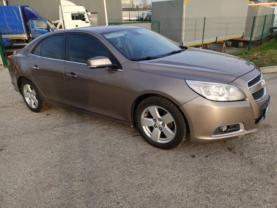 Шевроле малібу газ