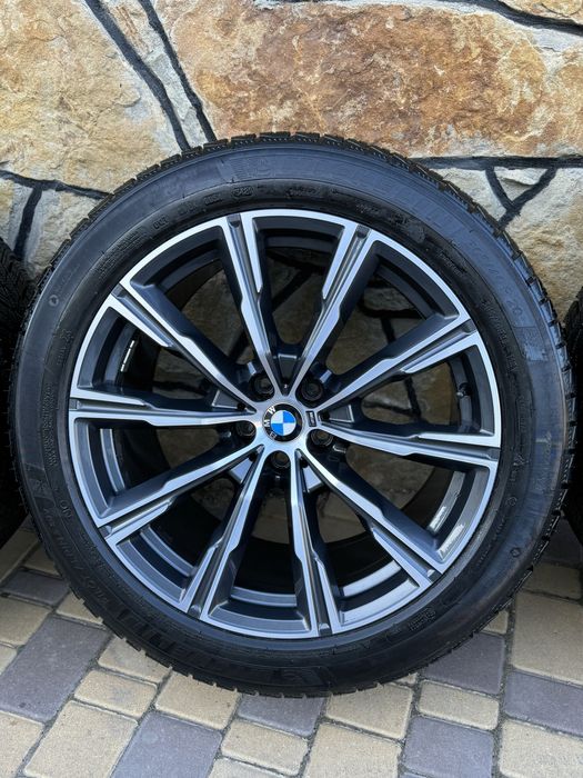 Р20 різноширокі 740 стиль з шинами Michelin BMW G05 G06 G07