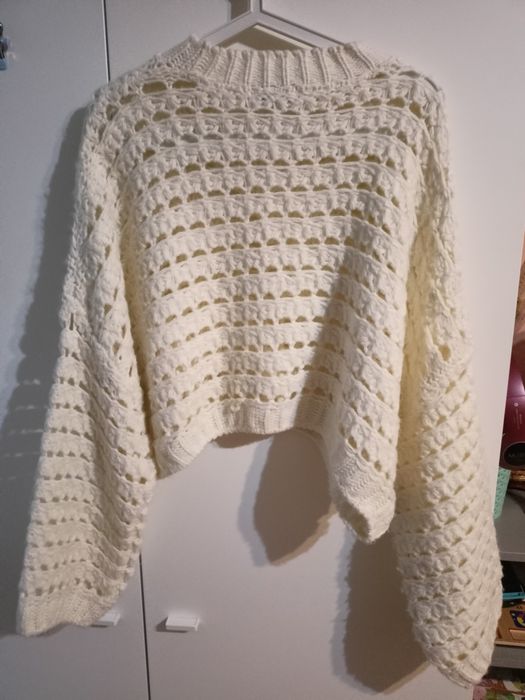 Sweterek Stradivarius