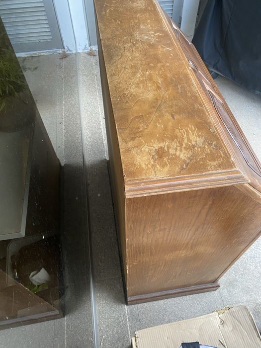 Secretária em madeira com 4 gavetas