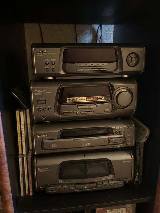 Aparelhagem Technics em ótimo estado (a funcionar)