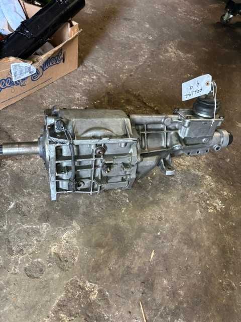 Ford Mustang V8 skrzynia biegow T-5  Borg Warner   85-91r