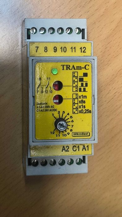 Przekaźnik czasowy; 4 funkcje; 2 styki NO/NC; 0,25s- 12min