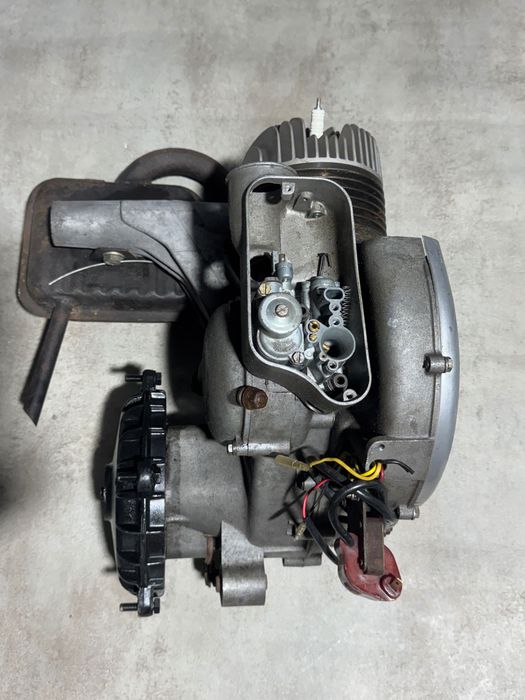 Motor Piaggio Vespa 150 2T (Completo e Impecável)