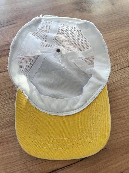 Czapka z daszkiem chłopięca z siateczką