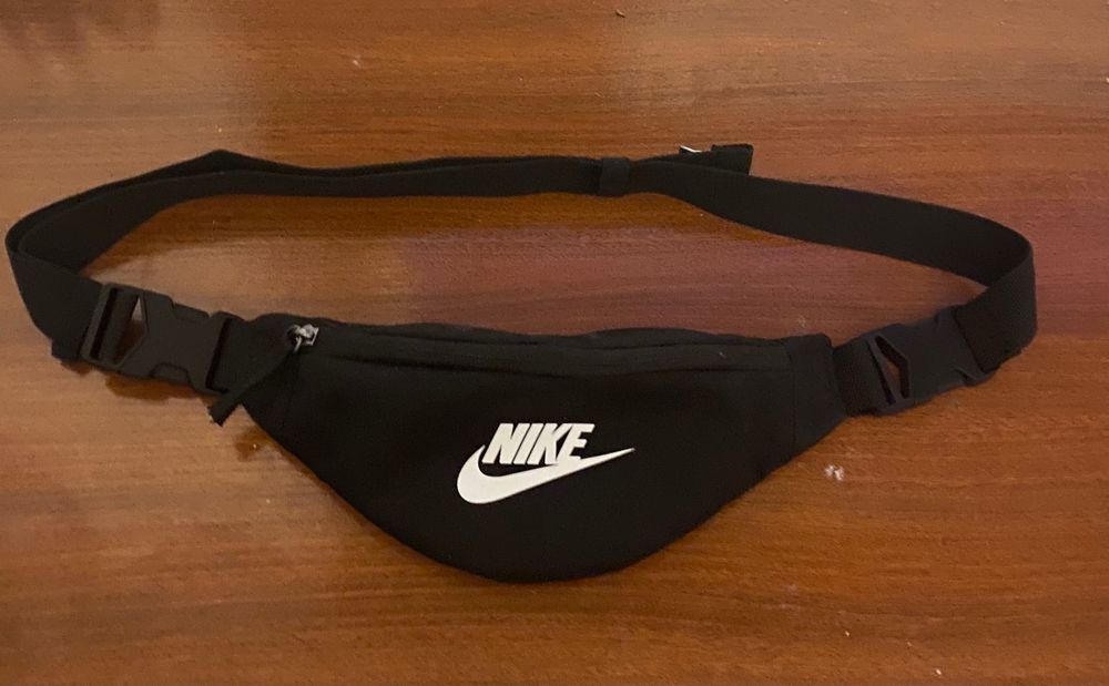 Bolsa cintura Nike original nova