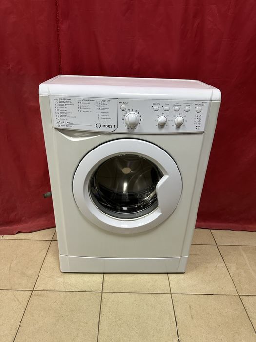 Стиральная машина Indesit IWUC 40851