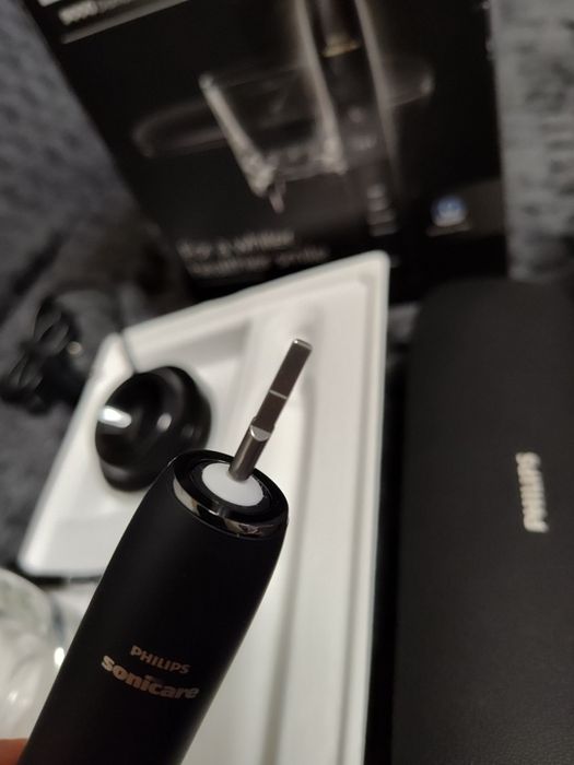 Szczoteczka soniczna Philips Sonicare DiamondClean Smart 9000 Black HX