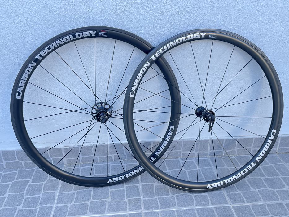 Rodas carbono 700c 38mm