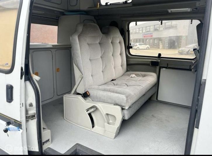 AutoCaravana Ford Nugget