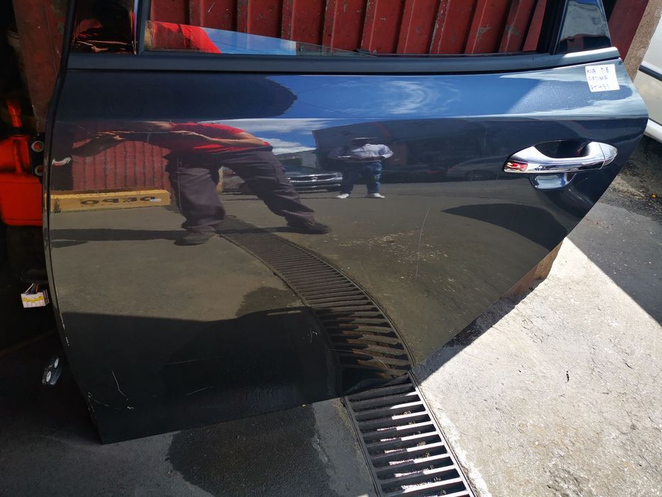 KIA OPTIMA PORTA TRÁS ESQUERDA - PT481