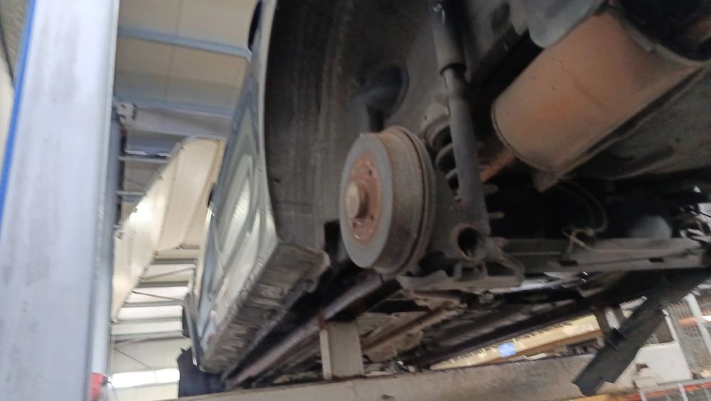 Eixo traseiro tambor DACIA Sandero II (5S_)