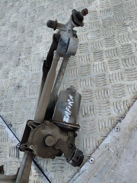 Mechanizm wycieraczek silniczek wycieraczek opel Zafira 2008 r