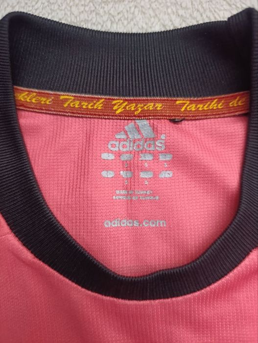 Футболка Галатасарай Adidas сезон 2010-2011
