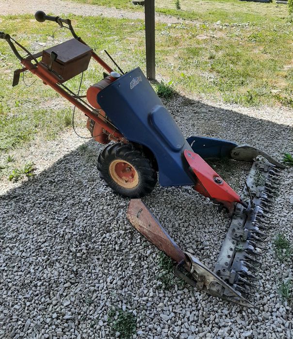 Косарка чеська МФ-70