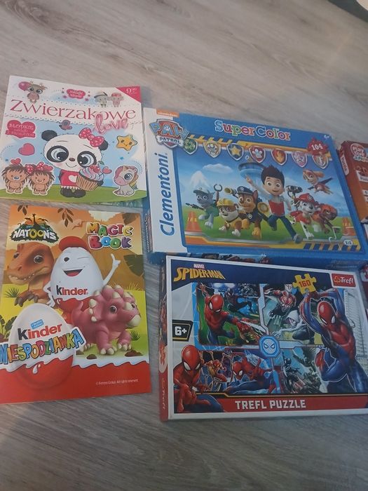 Puzzle  i książeczki