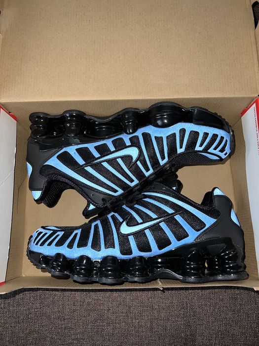 NIKE◉新品タグ付き◉定価13640円 ᐉ Кросівки жіночі Nike Shox Tl Sp 3 Riccardo Tisci Red IB8613-600