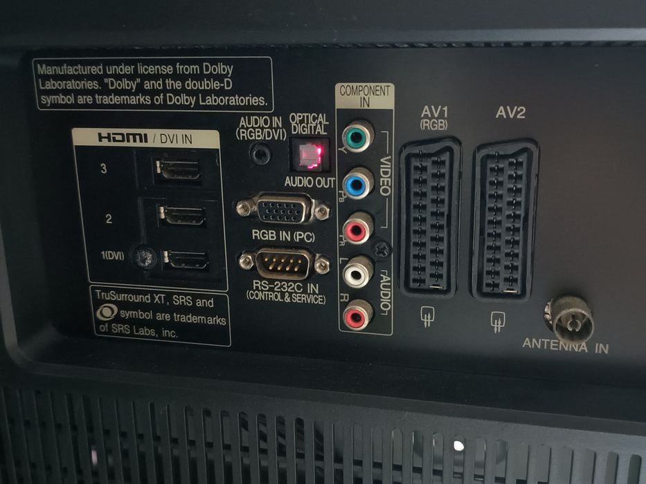 TV LG LCD 94cm 37"