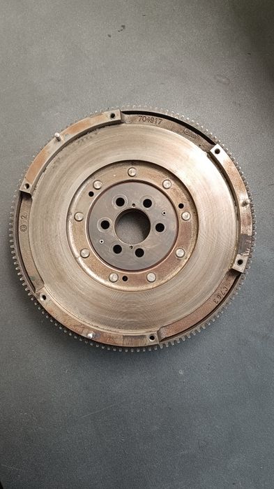 Комплект Зчеплення Valeo 837397
Комлект зчеплення з двомасовим