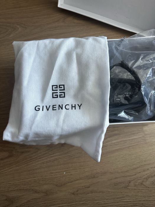 Sandálias Givenchy