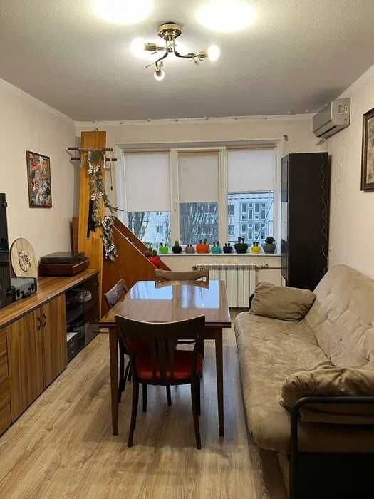 3к.кв, норм житл стан, біля парку Совки, 10 мін к метро