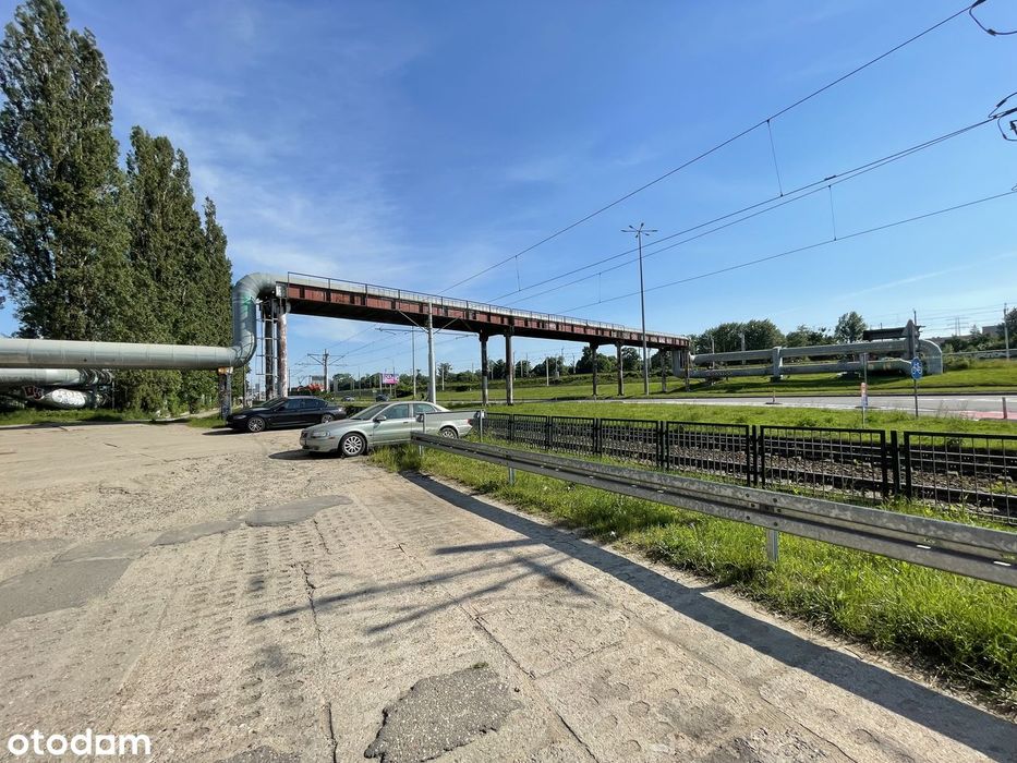 Bez prowizji / dwa pokoje / piwnica 9m2 / niski czynsz