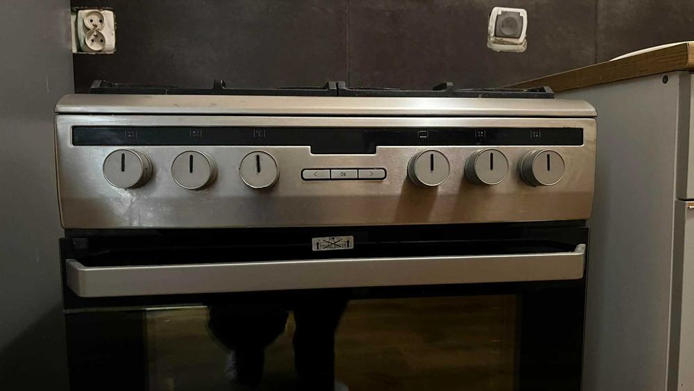 60 cm Kuchenka Amica Elekryczno-gazowa