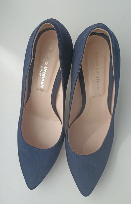 Туфлі класичні жіночі