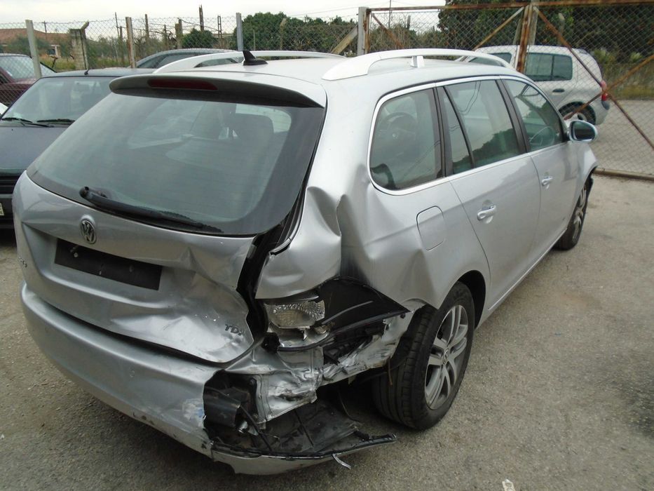 VW GOLF Variant 1.6 Tdi